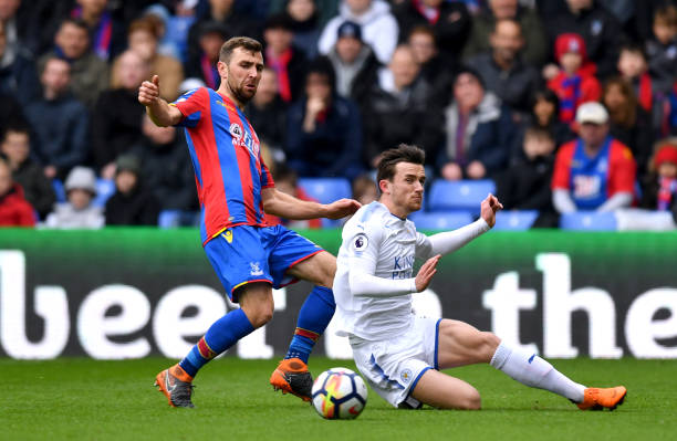 他被外租至 他被外租至