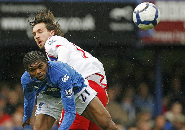 比赛中屡屡 比赛中屡屡