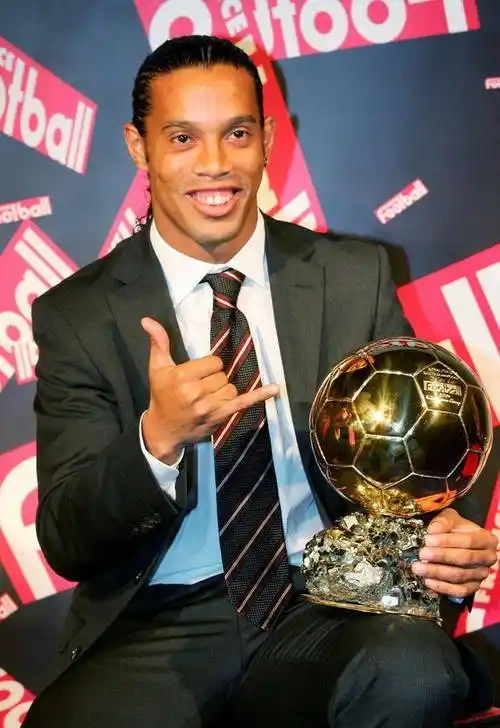 经济效益与 经济效益与